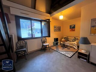  Appartement à louer 2 pièces 35 m²