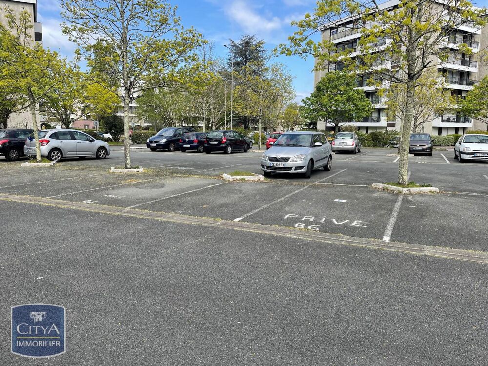 location Parking / Garage Mérignac (33700)