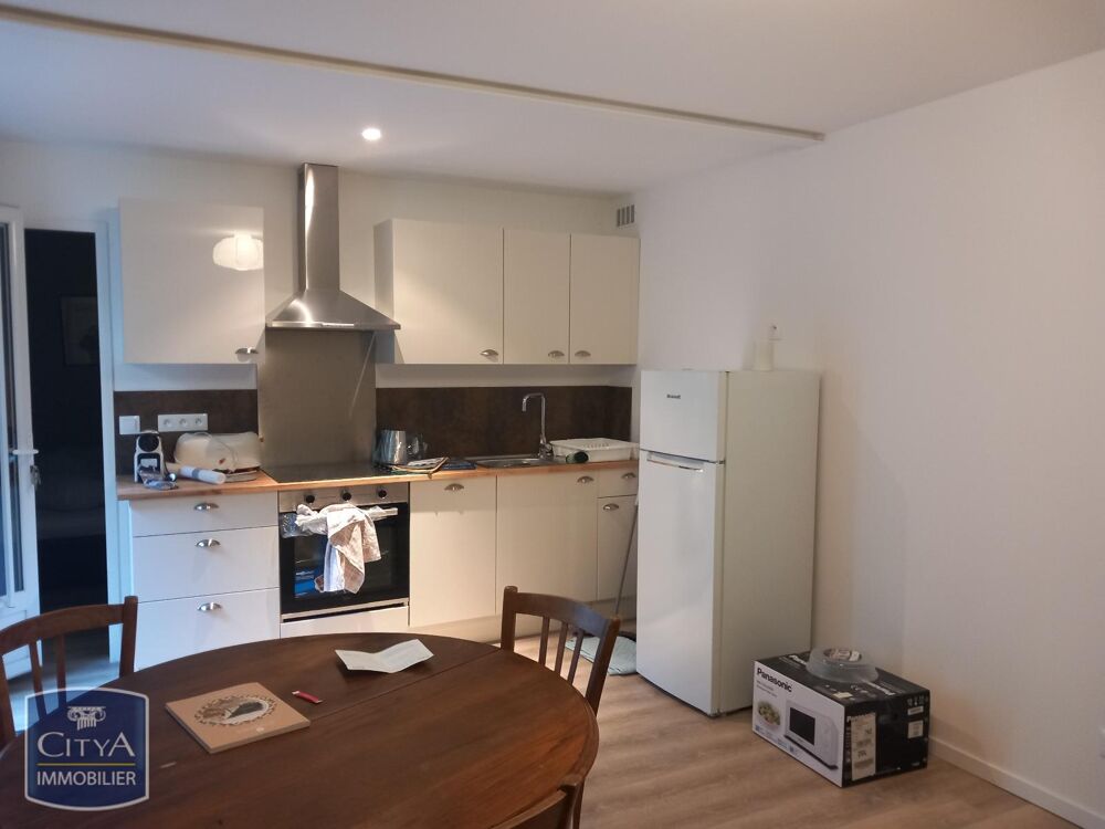 À LOUER : Appartement T2 à Dieppe, située dans un quarti....