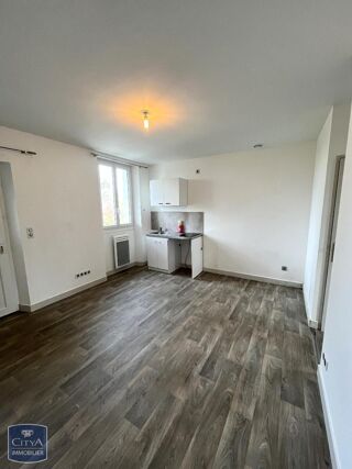  Maison à louer 2 pièces 27 m²
