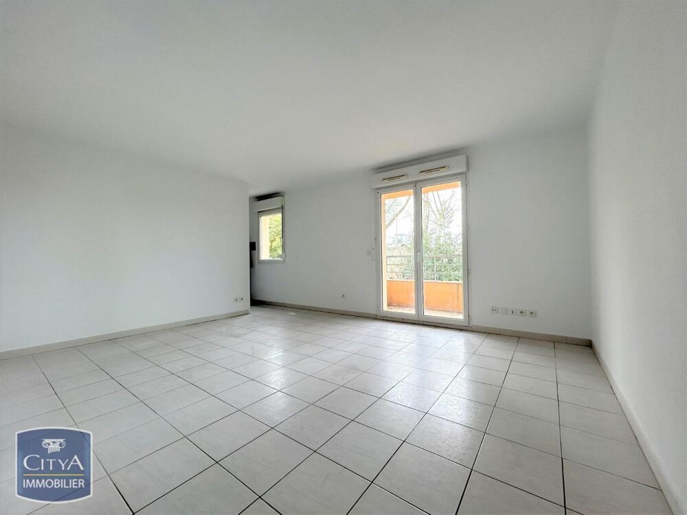 location Appartement - 2 pièce(s) - 49 m² Sorgues (84700)