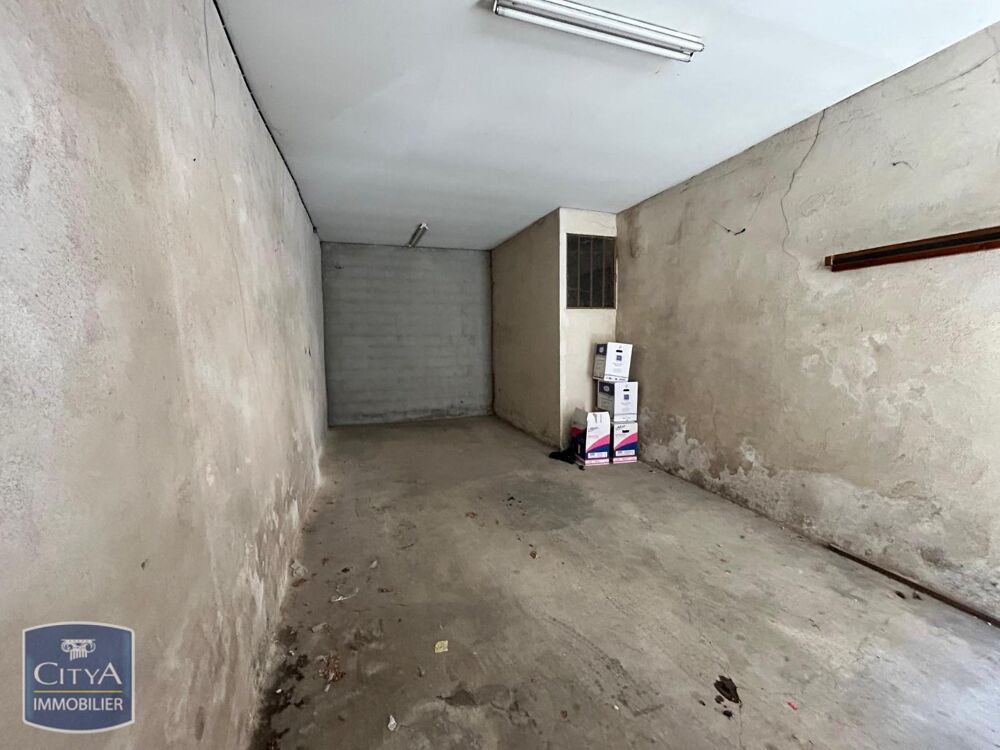 location Parking / Garage Villefranche-sur-Saône (69400)