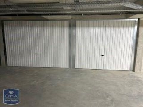  Parking / Garage  louer 