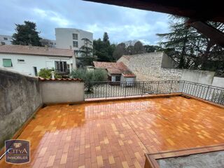  Appartement à louer 4 pièces 96 m²
