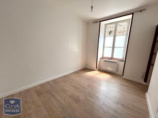  Appartement à louer 3 pièces 50 m²