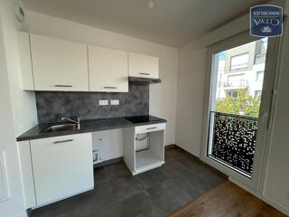  Appartement à louer 3 pièces 65 m²