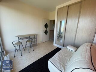  Appartement à louer 1 pièce 16 m²