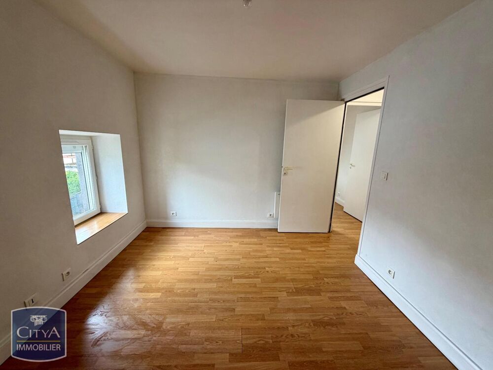 location Maison - 3 pièce(s) - 58 m² Les Martres-d'Artière (63430)