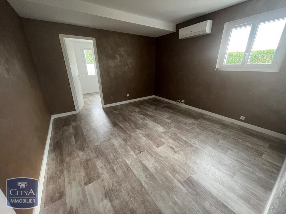 A LOUER -- ISTRES 13800 -- APPARTEMENT DE TYPE 2BIS -- R....