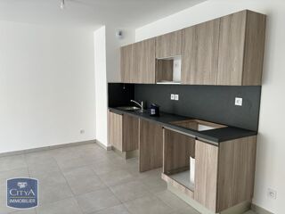 location Appartement - 4 pièce(s) - 76 m² Port-de-Bouc (13110)