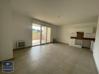  Appartement à louer 3 pièces 65 m²