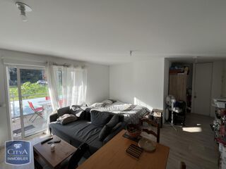  Appartement à louer 1 pièce 33 m²
