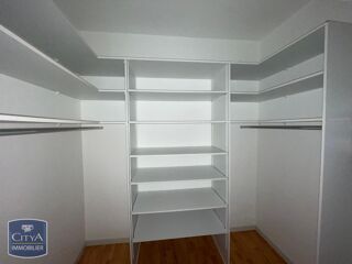  Appartement à louer 3 pièces 70 m²
