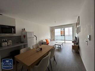  Appartement à louer 2 pièces 44 m²