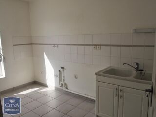  Appartement à louer 4 pièces 89 m²