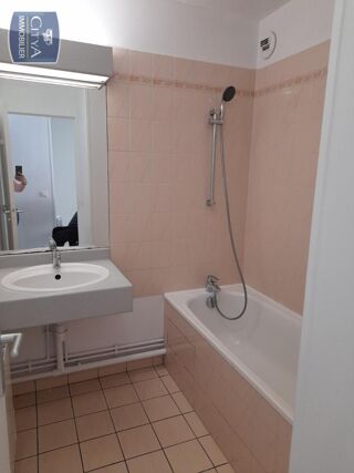 location Appartement - 2 pièce(s) - 57 m² Rosny-sous-Bois (93110)