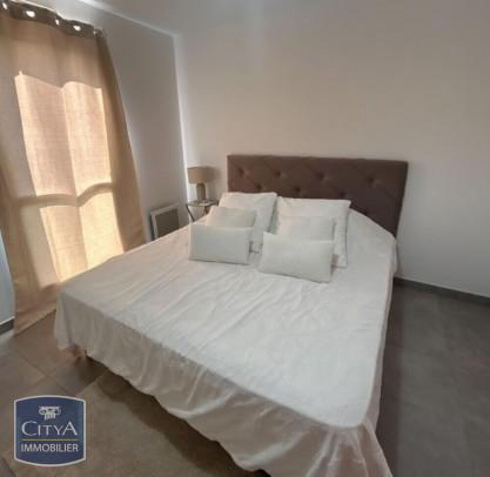 location Appartement - 4 pièce(s) - 82 m² Arles (13200)