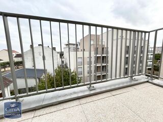  Appartement à louer 3 pièces 65 m²