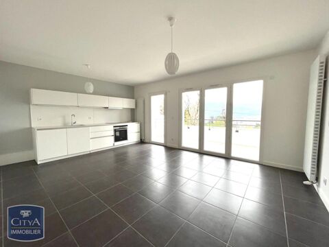   Location Appartement Appartement - 3 pièce(s) - 63 m²