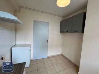  Appartement à louer 3 pièces 56 m²
