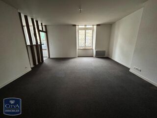  Appartement à louer 5 pièces 83 m² Alencon