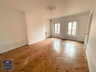  Appartement à louer 3 pièces 120 m²