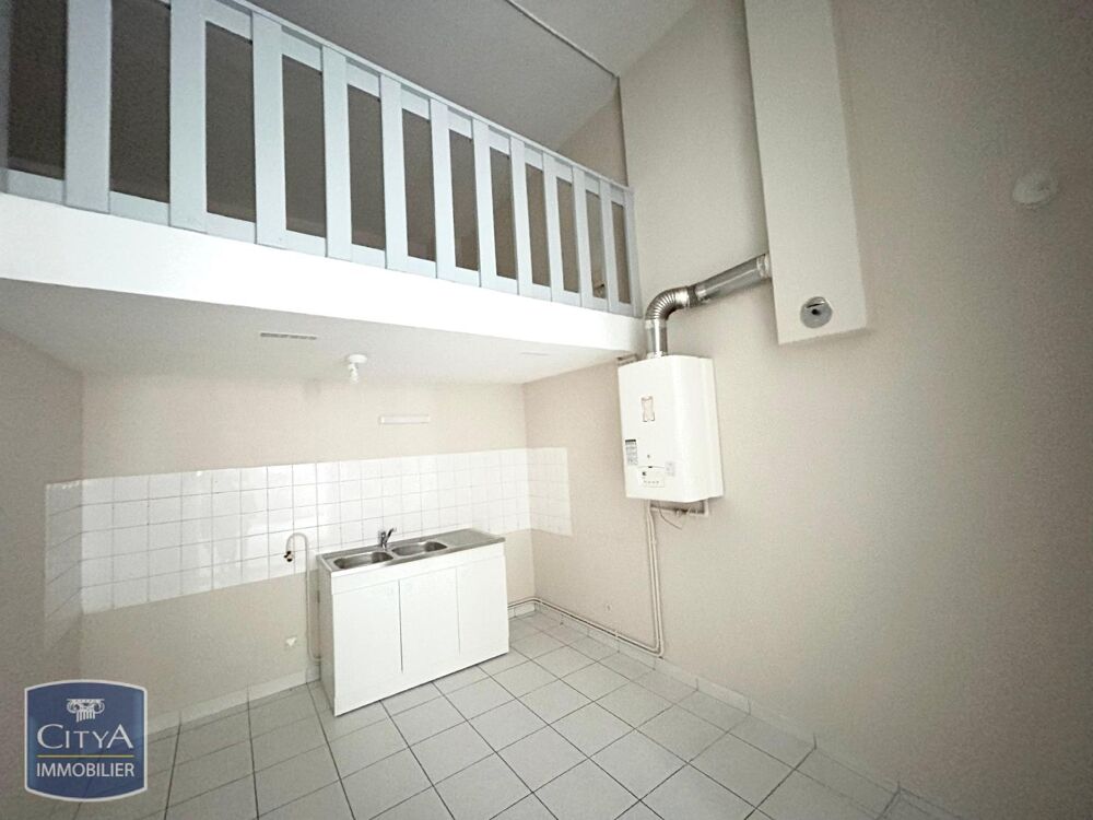A LOUER - GRAND T2 DUPLEX - VILLEURBANNE Citya les Céles....