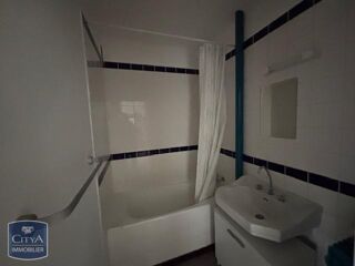  Appartement à louer 2 pièces 49 m²