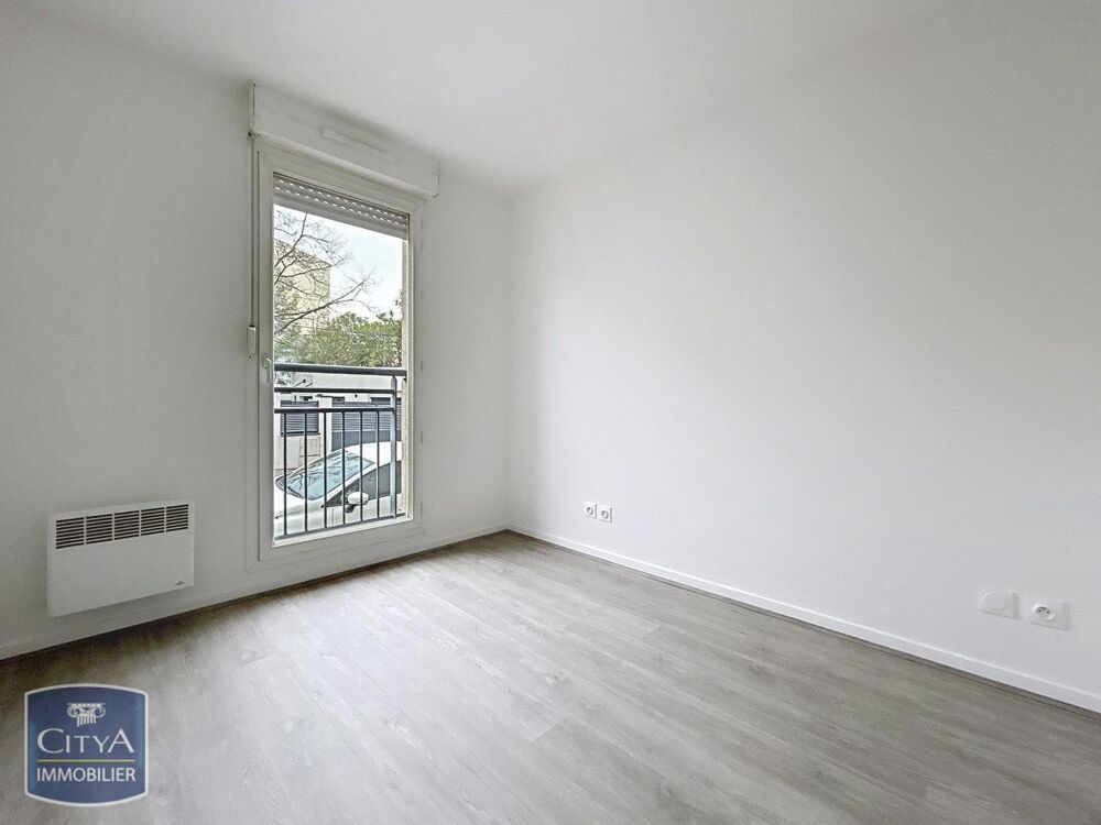 location Appartement - 3 pièce(s) - 54 m² Lyon 8