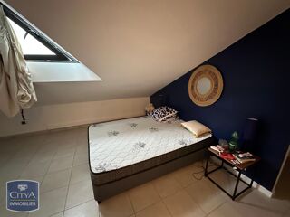  Appartement à louer 2 pièces 33 m²