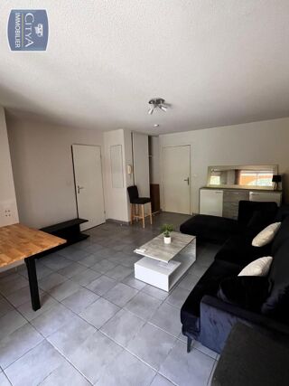  Appartement à louer 2 pièces 43 m²