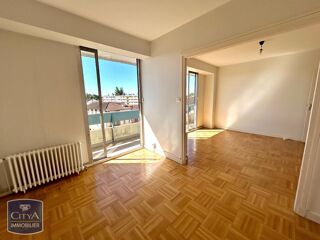  Appartement à louer 4 pièces 70 m²