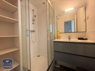  Appartement à louer 1 pièce 25 m²