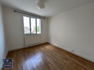  Appartement à louer 1 pièce 27 m²