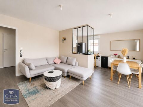   Location Appartement Appartement - 3 pièce(s) - 65 m²