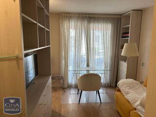  Appartement à louer 3 pièces 66 m²