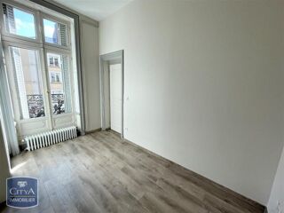  Appartement à louer 3 pièces 53 m²