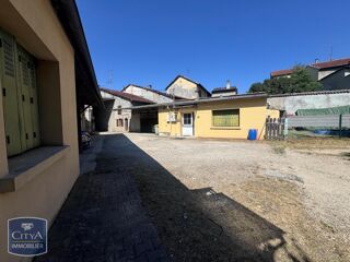  Appartement à louer 2 pièces 31 m²