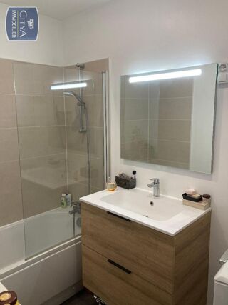  Appartement à louer 2 pièces 39 m²