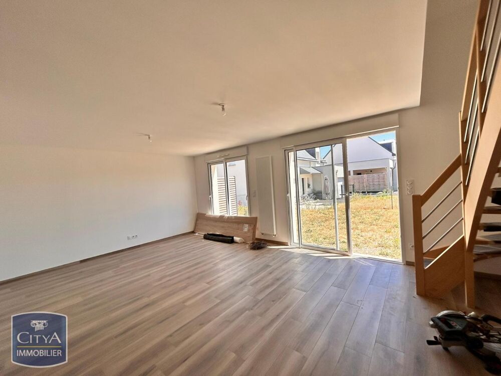 À LOUER : Maison T4 située à Laval, dans le département ....