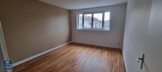  Appartement à louer 3 pièces 58 m²