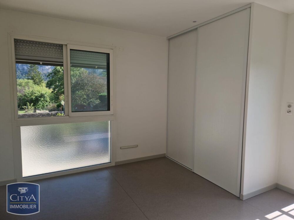 location Appartement - 2 pièce(s) - 43 m² Hières-sur-Amby (38118)