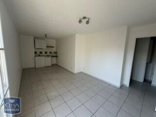  Appartement à louer 2 pièces 40 m²