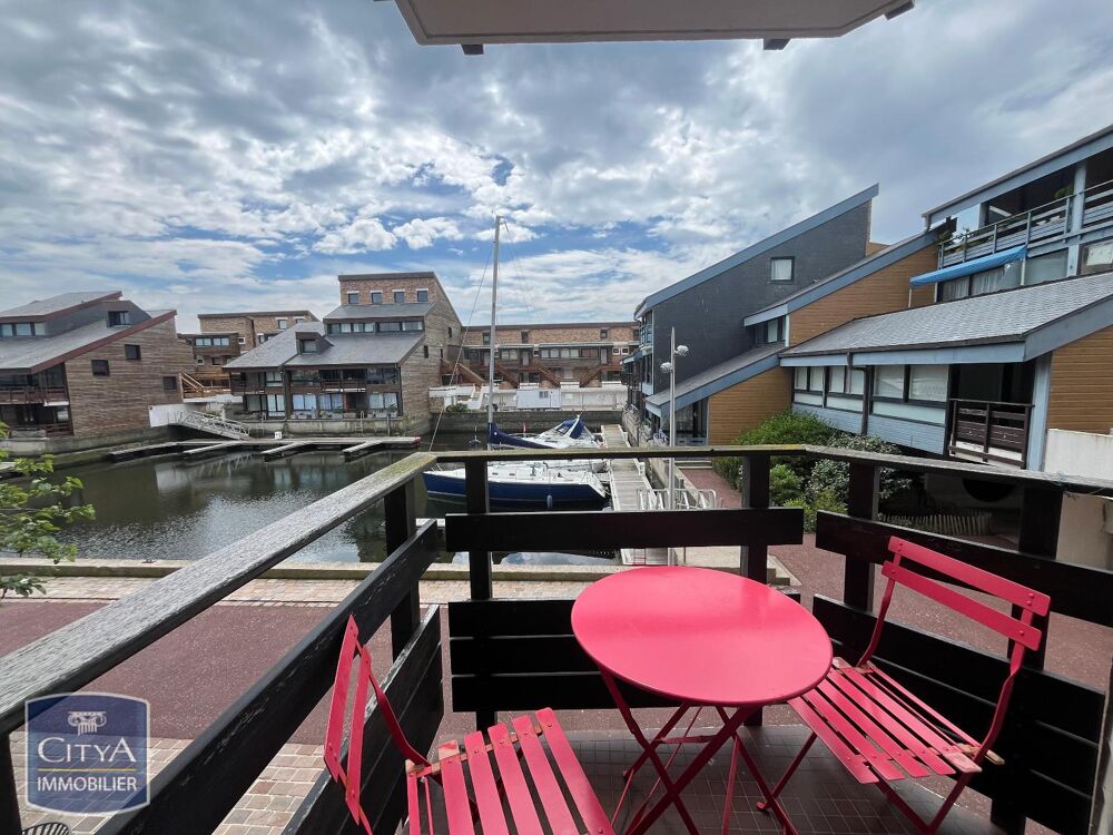 À LOUER : Appartement T1 à Deauville, situé dans un quar....