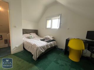  Maison à louer 4 pièces 81 m²