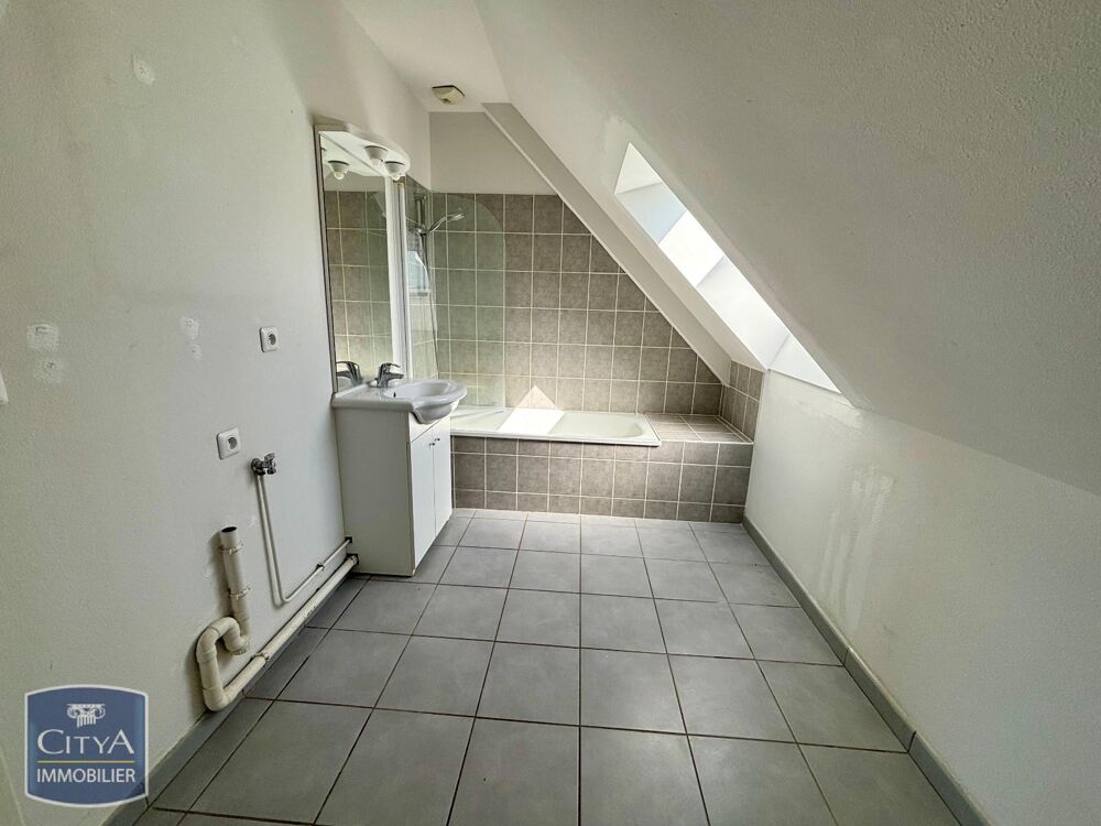 location Maison - 3 pièce(s) - 69 m² Le Poinçonnet (36330)