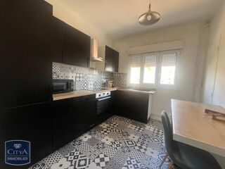  Appartement à louer 5 pièces 81 m²