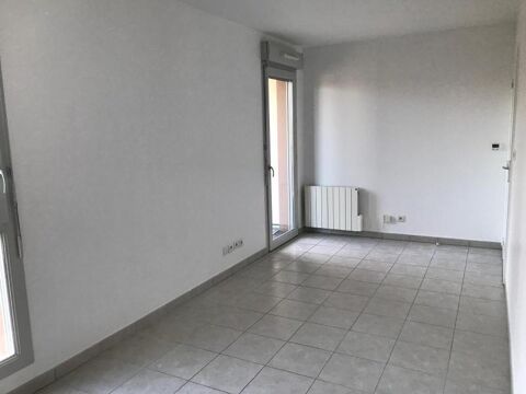   Location Appartement Appartement - 1 pice(s) - 28 m