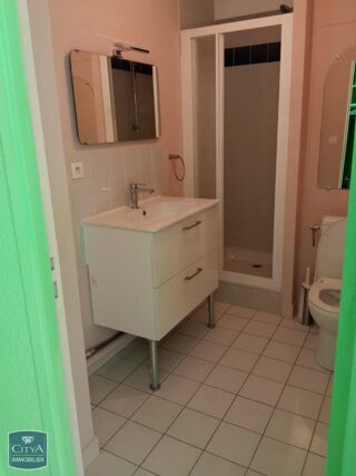  Appartement à louer 1 pièce 30 m²