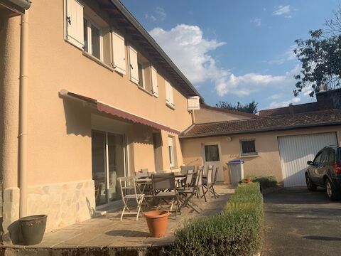   Location Maison Maison - 4 pi�ce(s) - 90 m�